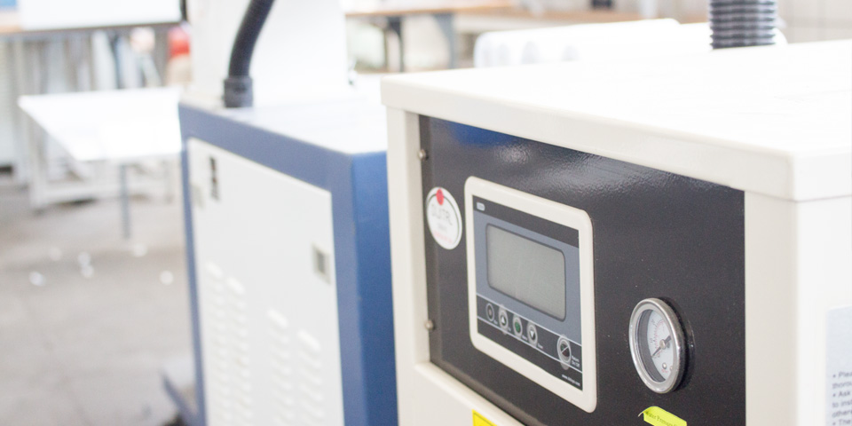 Laser welding machine